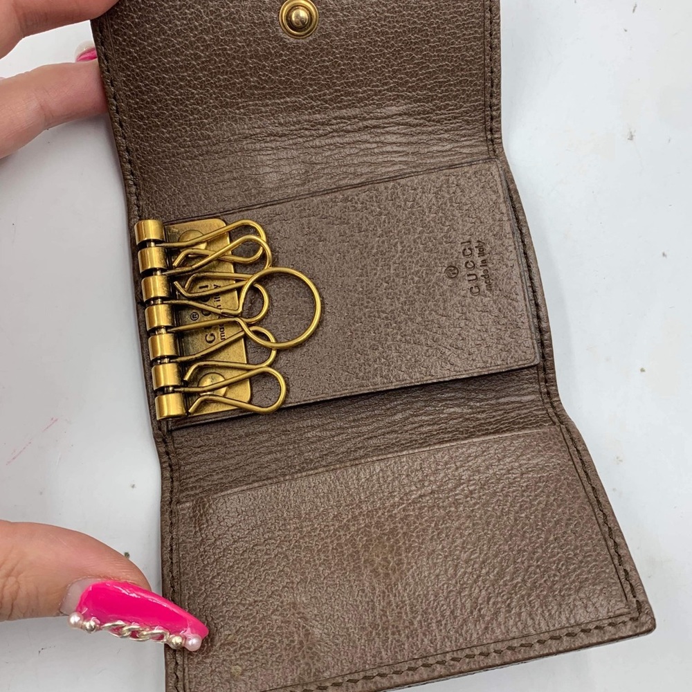 Gucci key case - Picture 3 of 11